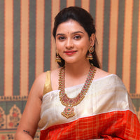 Vaidehi Antique Kundan Necklace