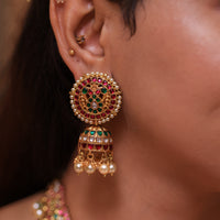 Keshika Statement Kundan Necklace Set