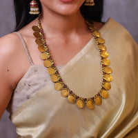 Svarnalakshmi Kasumala with Vintage Attigai