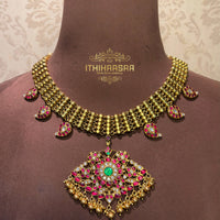 Mahini Grand Antique Kundan Necklace