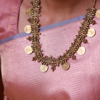 Vedhika Goddess Lakshmi Antique Kasu Mala