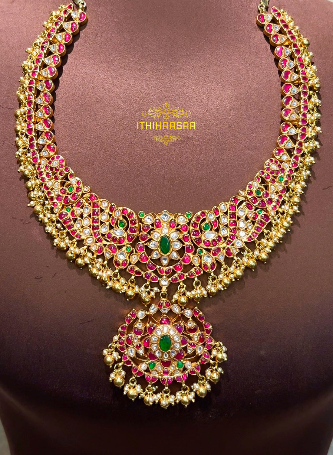Antique Kundan Necklace Set