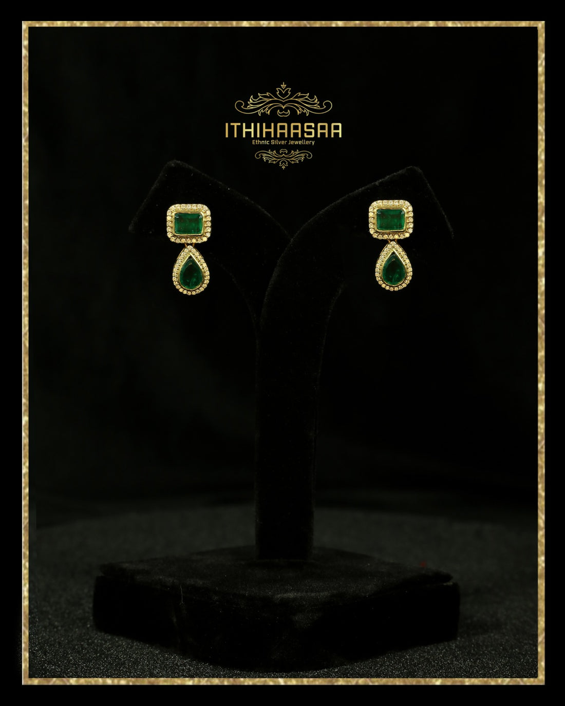 emerald stones earring 
