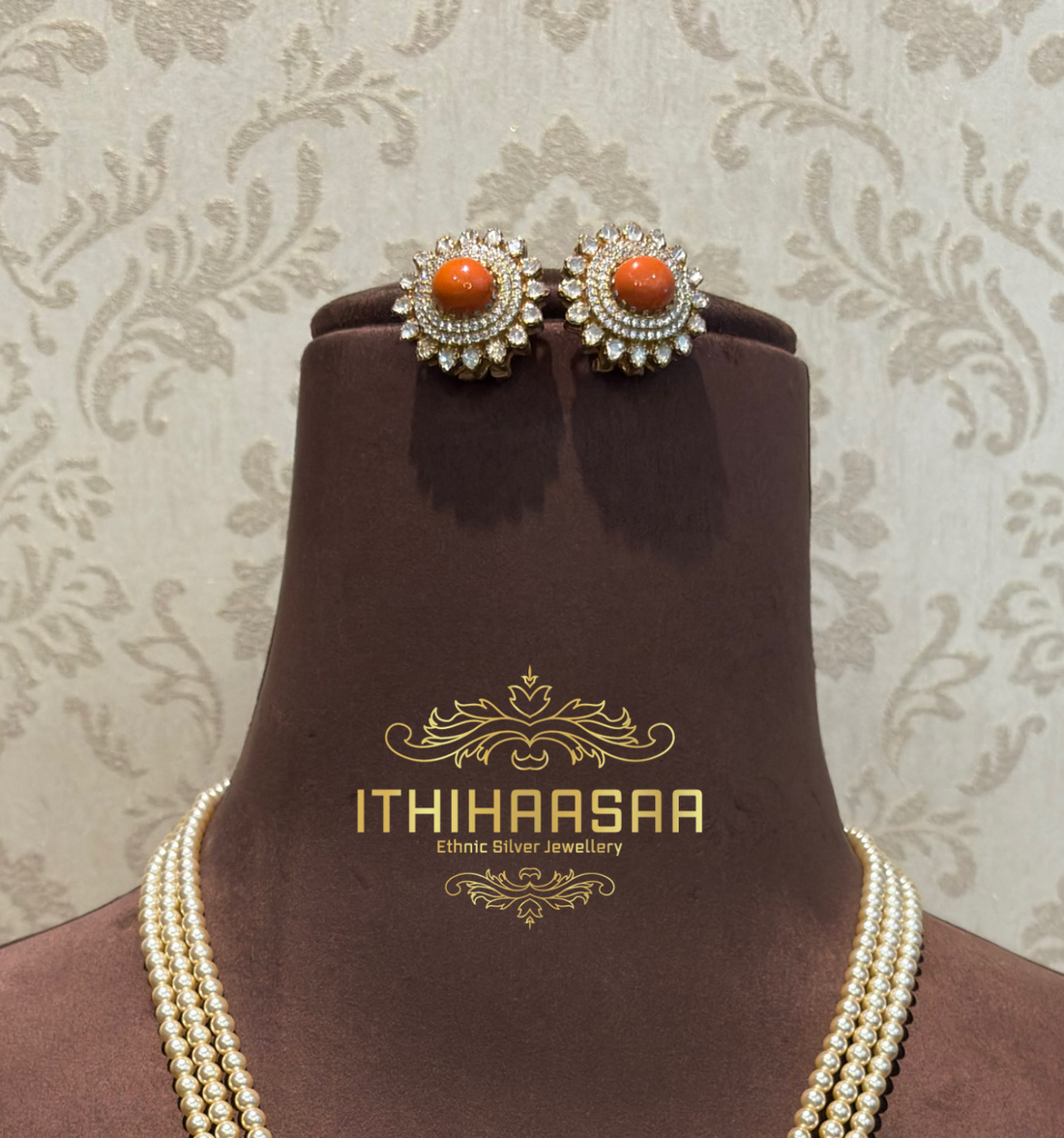Rishika Statement Pearl Coral Haar Set