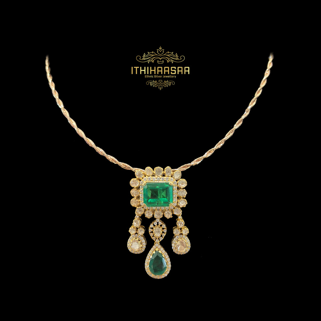 Shriya Russian Emerald Polki Hasli Necklace