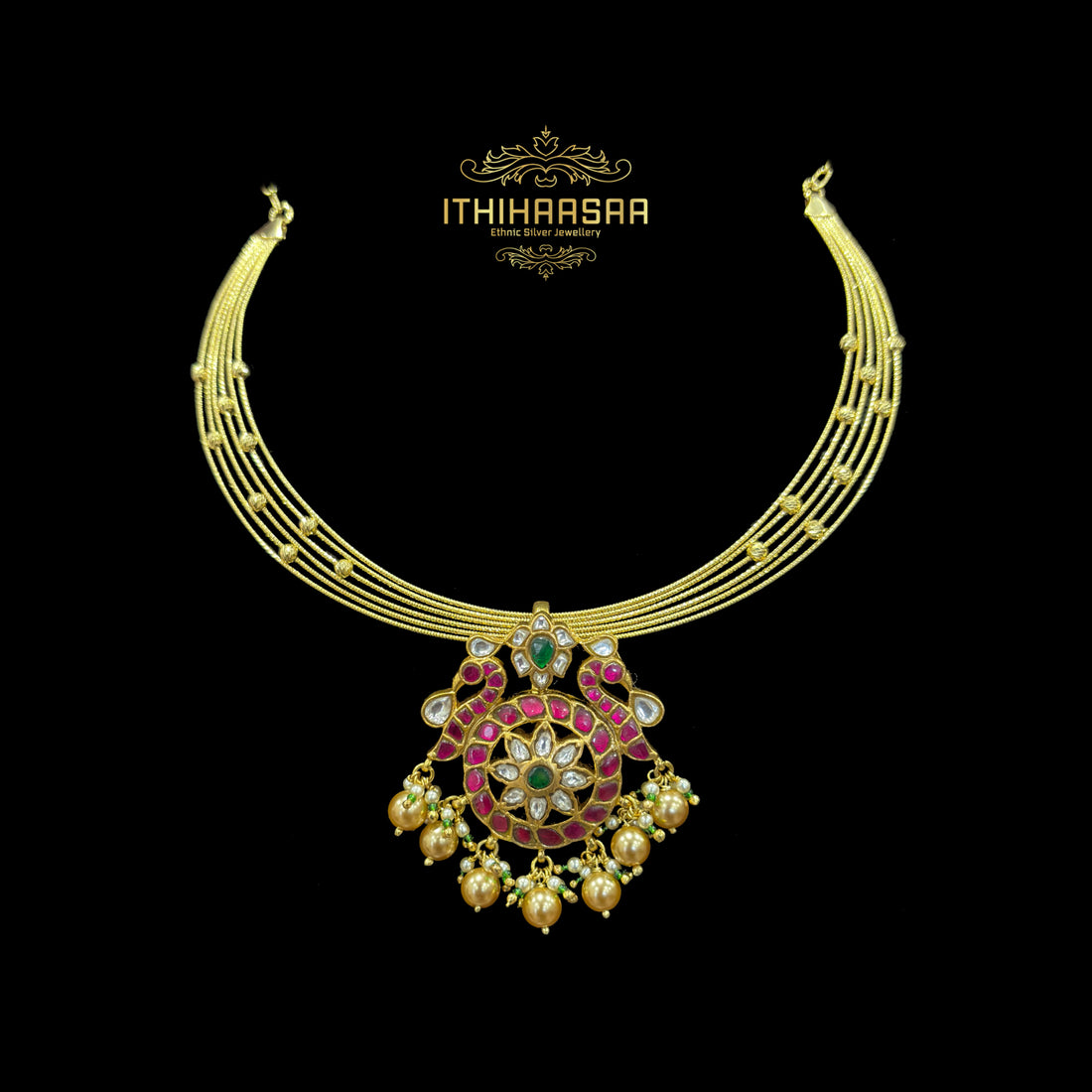 Chandrika Hasli Kundan Necklace with Pendant