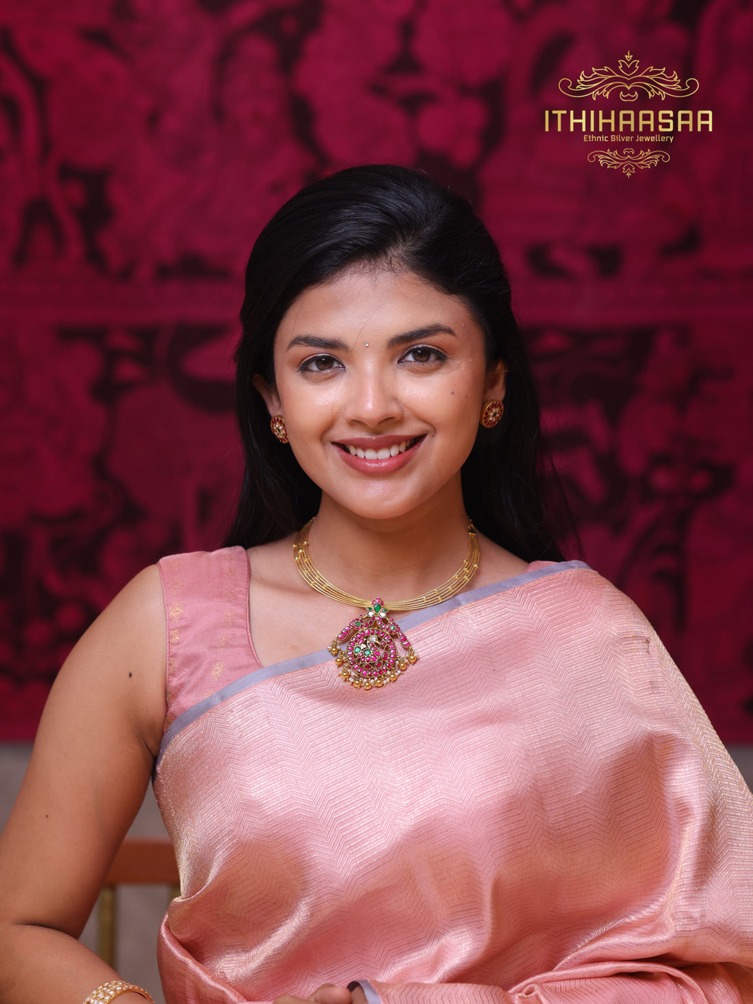 Mayurika Hasli Necklace with detachable Kundan Pendant Set