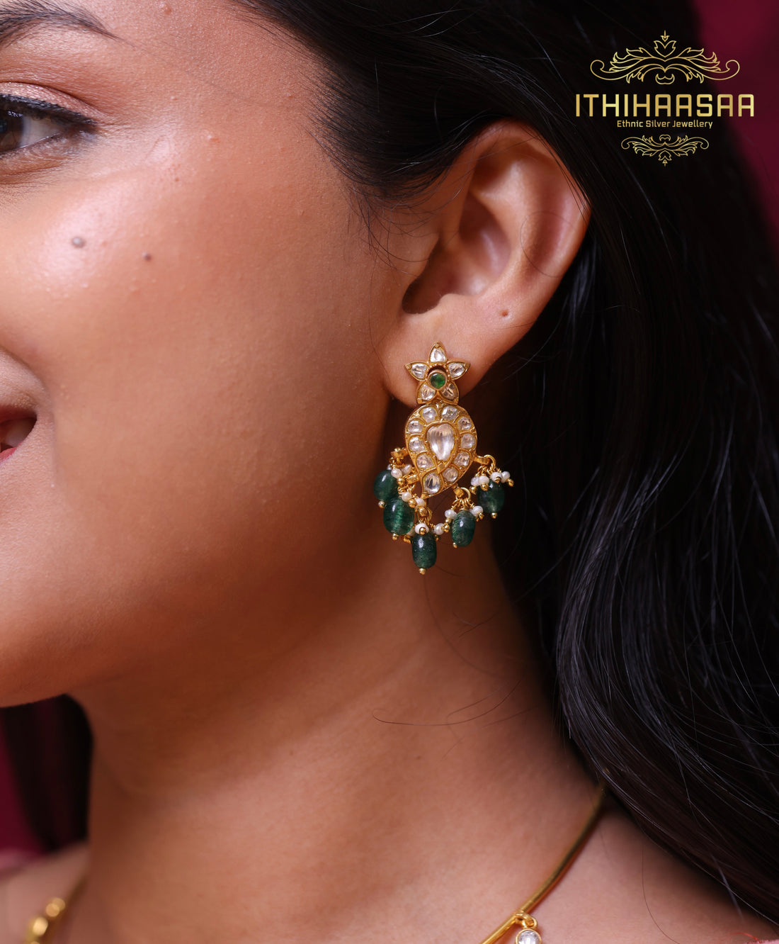 Vanya 2-in-1 Reversible Kundan Mango Hasli Necklace
