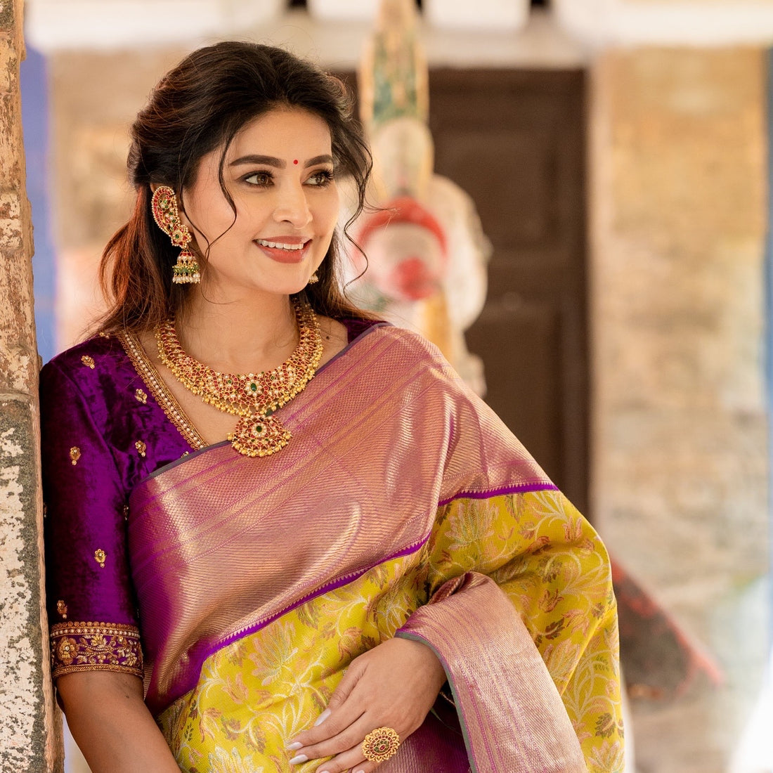 Actress sneha flaunting in our antique vintange kundan necklace with emeralds made with 92.5 hallmark silver  by ithihaasaa