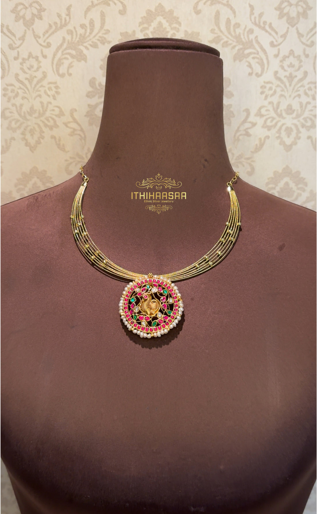 Mayuri Hasli Necklace