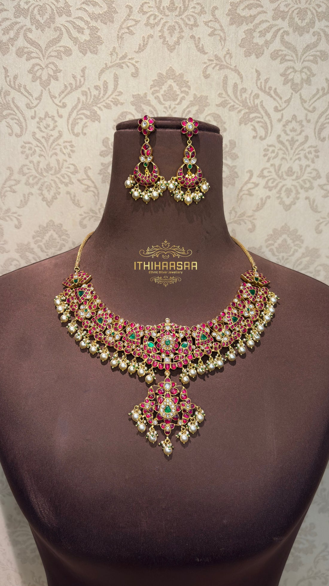 Swathika 2 in 1 Antique Kundan Necklace/ Choker