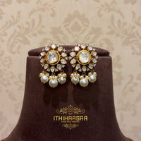 Shrinika Statement Uncut Polki Necklace