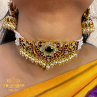 Rashi Kundan Pearl Choker