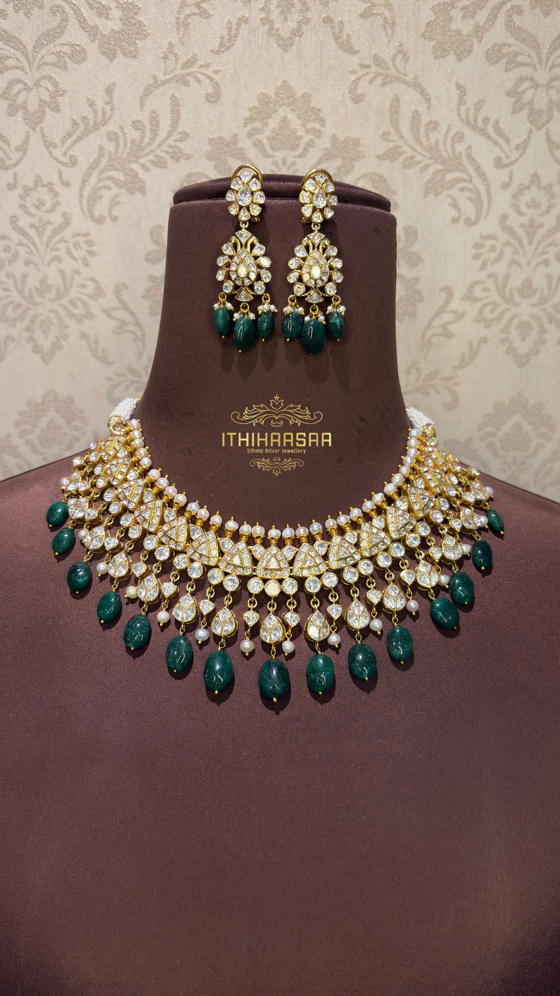 Anvika Uncut Polki Choker