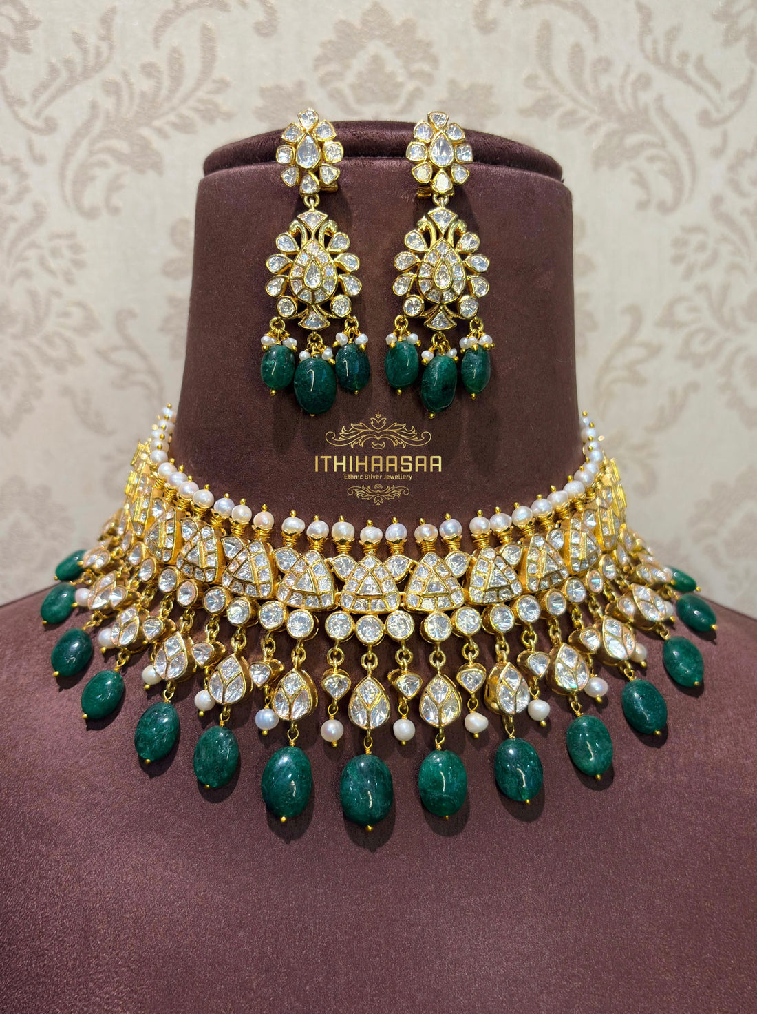 Anvika Uncut Polki Choker