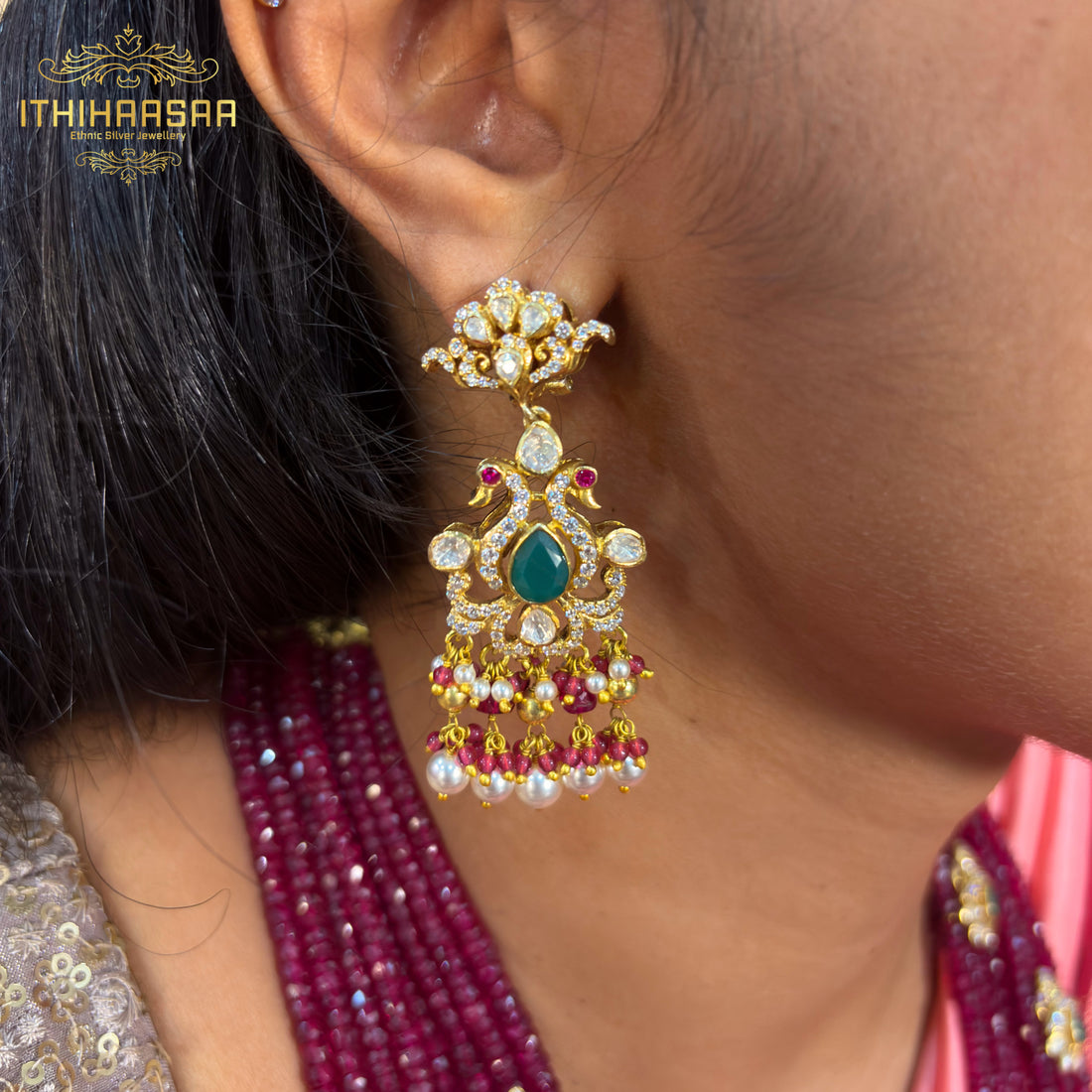 Peacock Ruby Haar with Earrings