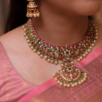 Keshika Statement Kundan Necklace Set