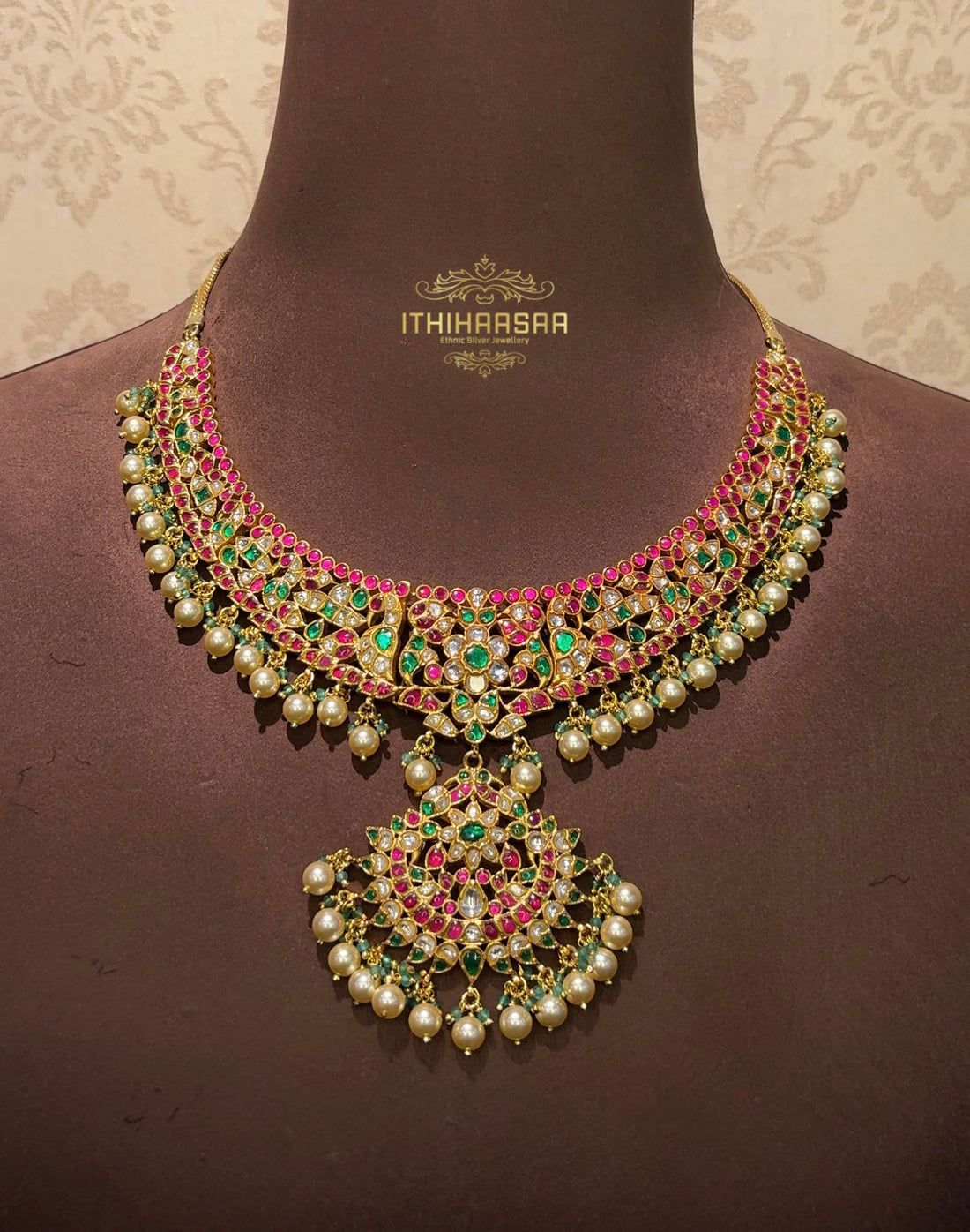 Keshika Statement Kundan Necklace Set