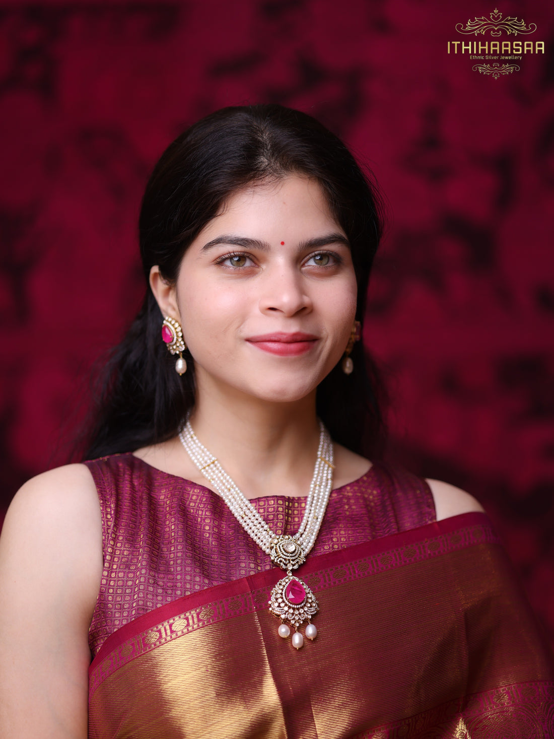 Exclusive Pearl Necklace Set