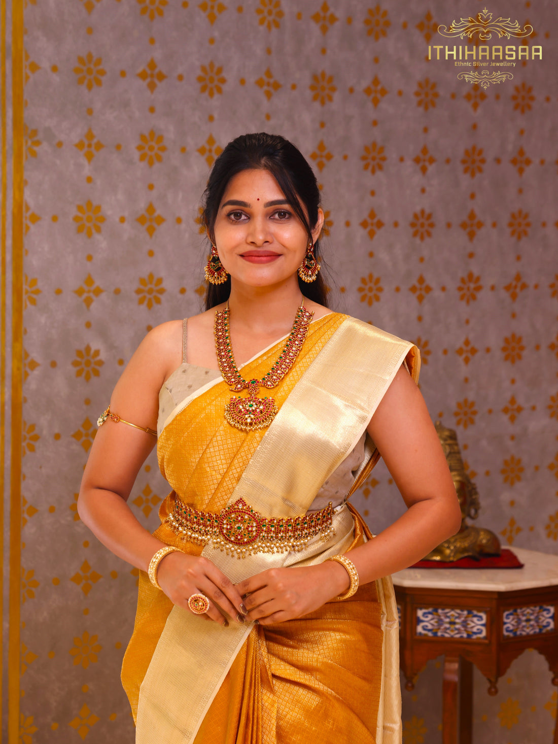Vamika - Grand Bridal Double Side Mango Haar