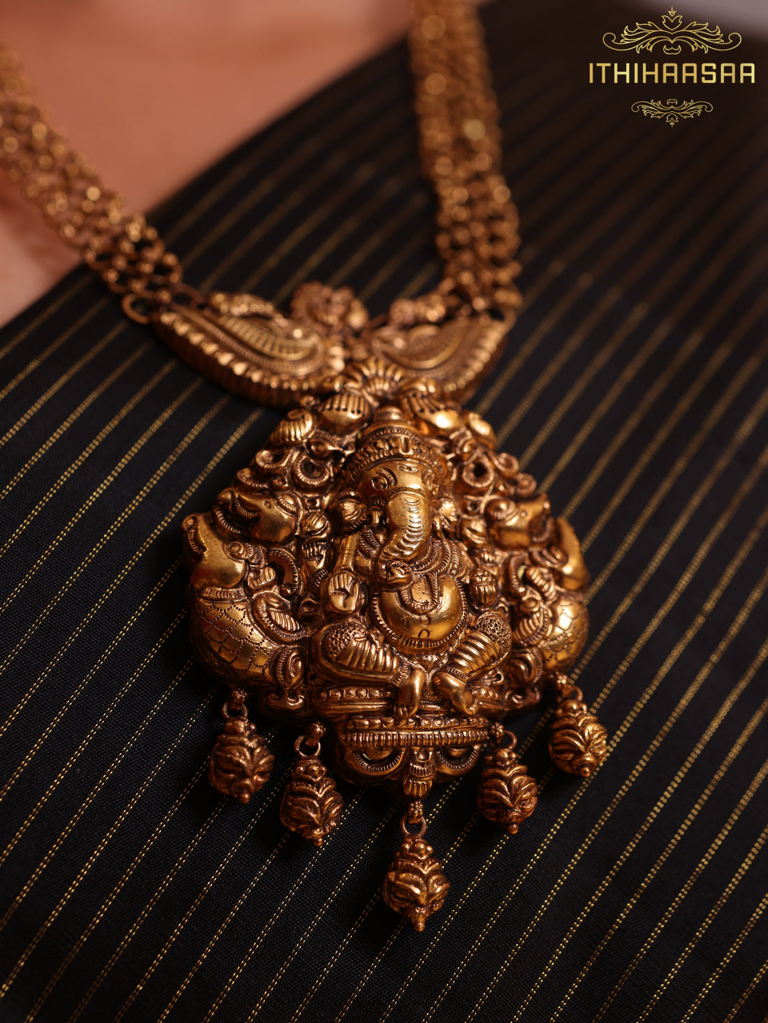 Lord Ganesha Handmade Nakshi Necklace Set