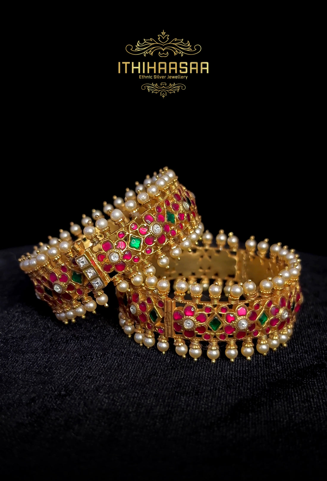 Antique Kundan Bangle