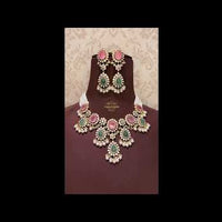 Grand Uncut Polki Choker